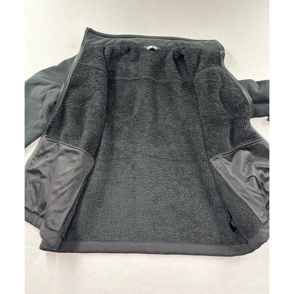 The North Face Men’s Sherpa Lined Full Zip Black Jacket